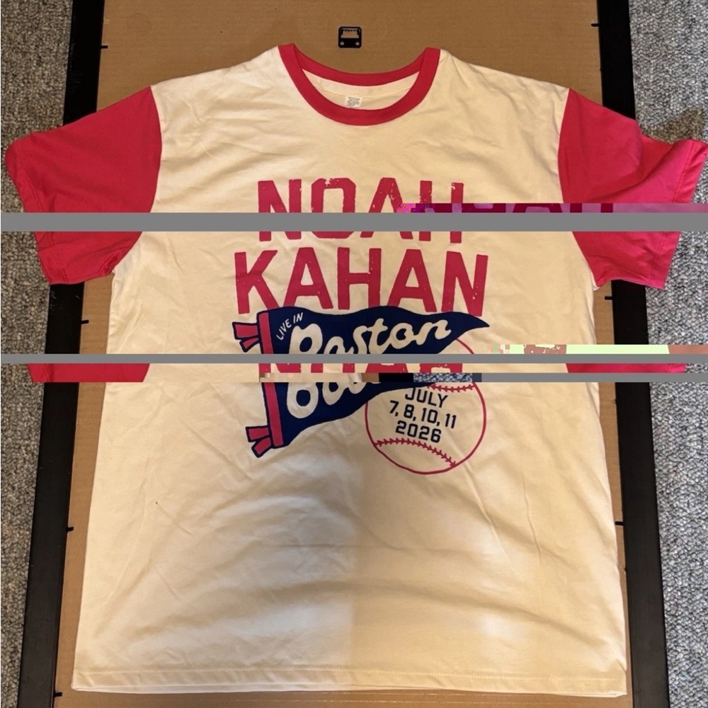 Noah Kahan Official Tour T-Shirt Fenway Park Boston July 2026 Size L Red Tan